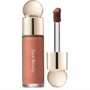 RARE BEAUTY BY Selena Gomez Soft Pinch Liquid Blush - Virtue